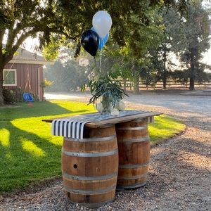 Meet your Posher, Adrienne